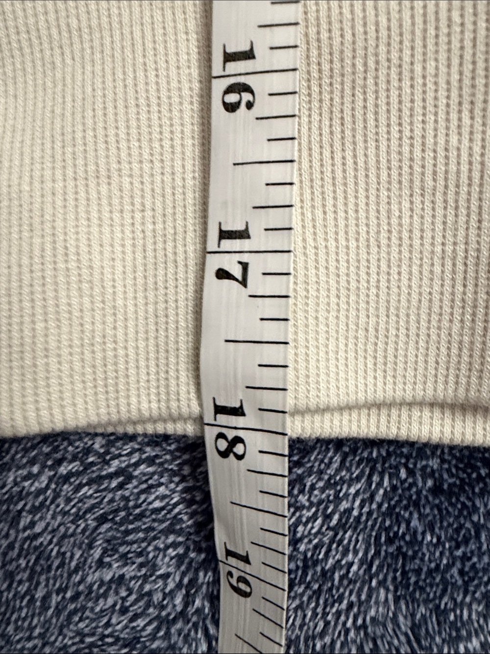 NWOT Lululemon Scuba Full-Zip Cropped Hoodie Bone - Picture 8 of 8